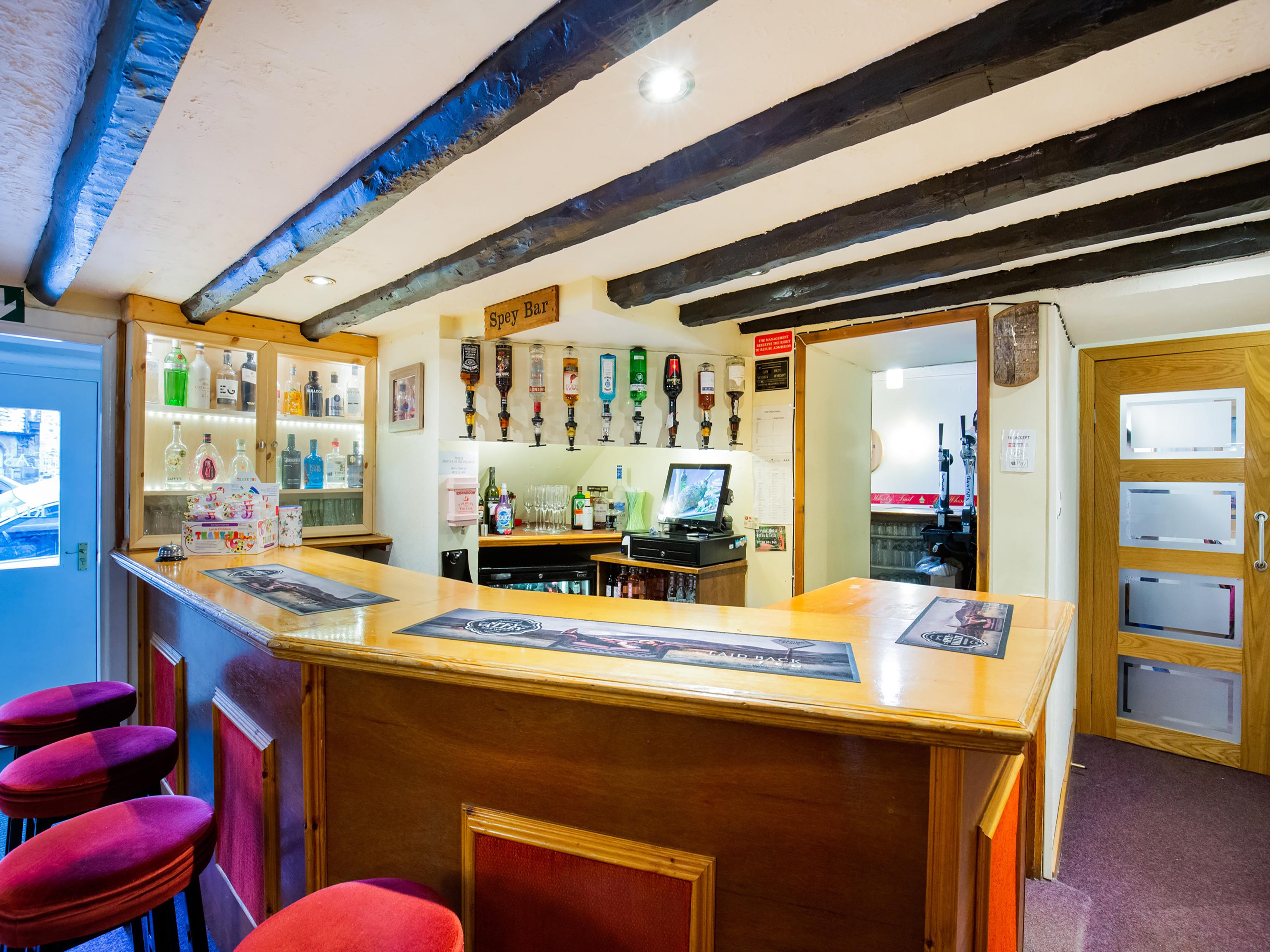 Oyo Eastbank Hotel, Speyside Scotland Rothes Eksteriør billede