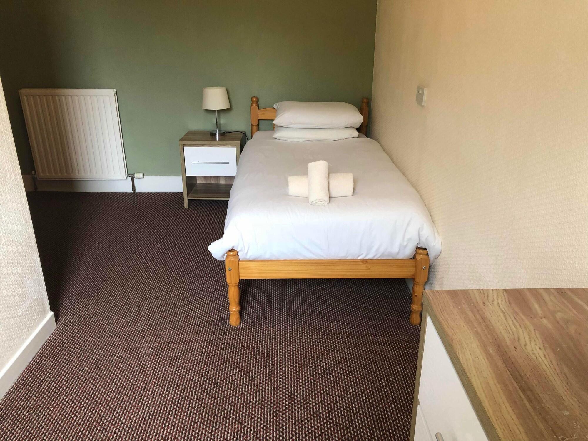 Oyo Eastbank Hotel, Speyside Scotland Rothes Eksteriør billede